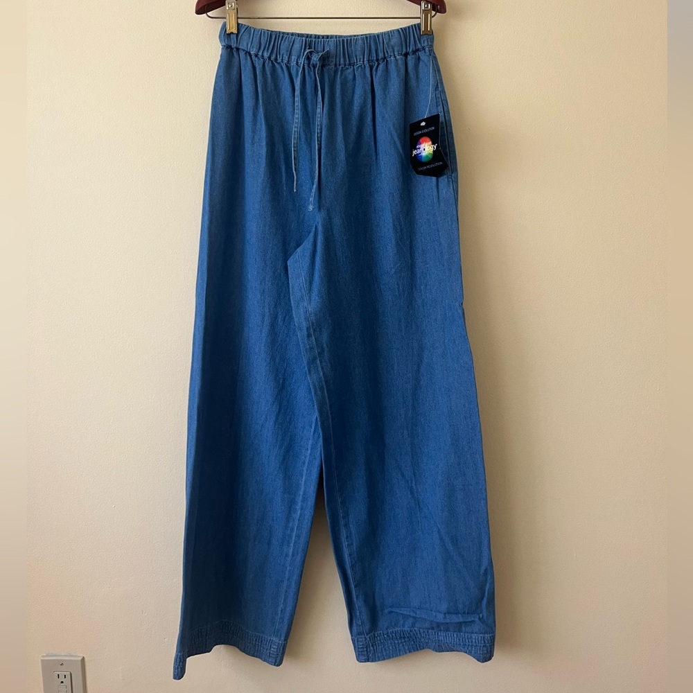 Vintage Wide Leg High Rise Elastic Waist Cotton Jeans by Newport News Jeanology
